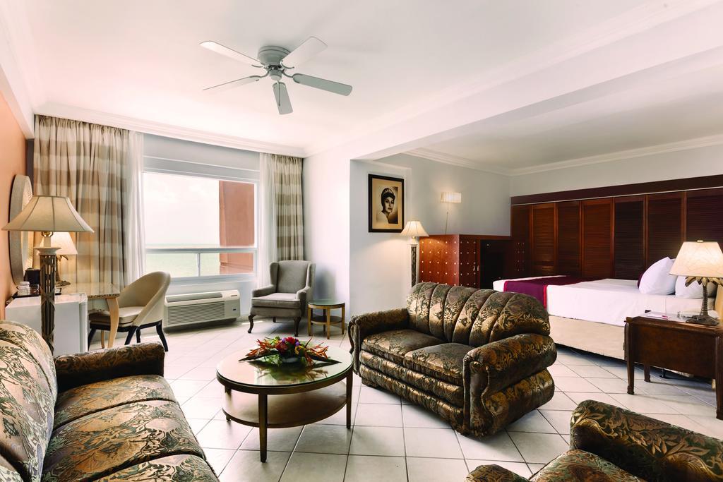 รามาดา เบลีซ ซิตี้ ปริ้นเซส โฮเต็ล Hotel เบลีซซิตี้ ภายนอก รูปภาพ